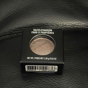 NEW MAC Dazzleshadow Eyeshadow “Dreamy Beams”